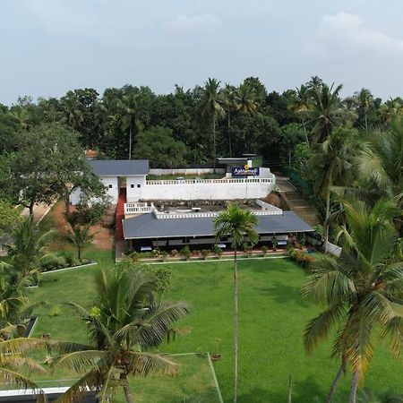 Ashtamudi Lake Garden Resorts Kollam Exterior foto