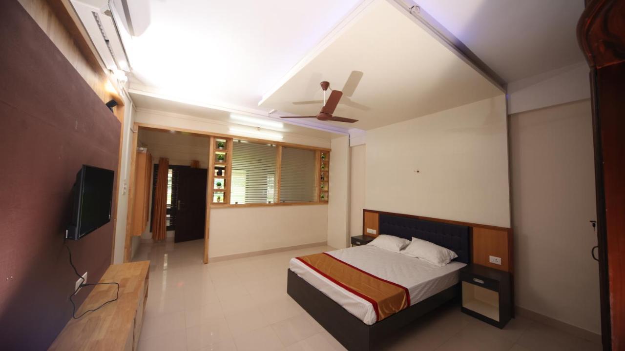 Ashtamudi Lake Garden Resorts Kollam Exterior foto